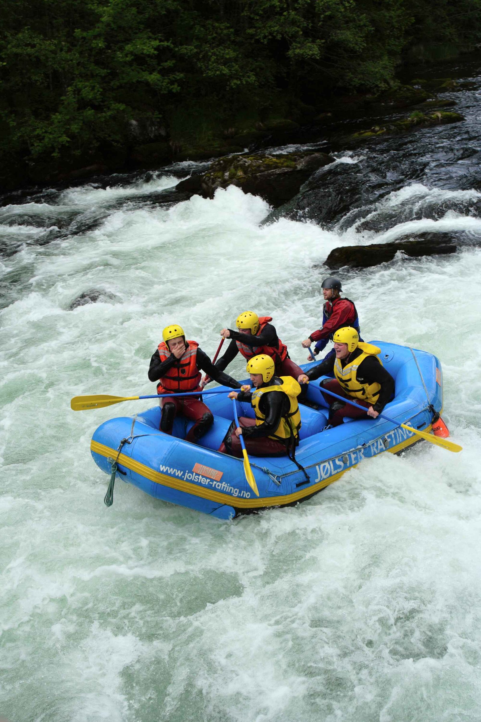 Rafting expedition image 2